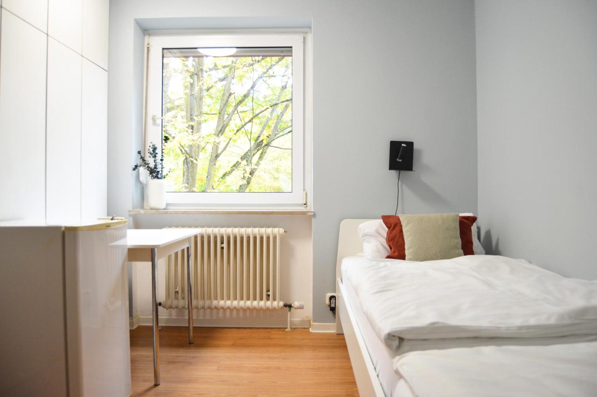 1, 2, Sleep Hostel Nuernberg Messe מראה חיצוני תמונה