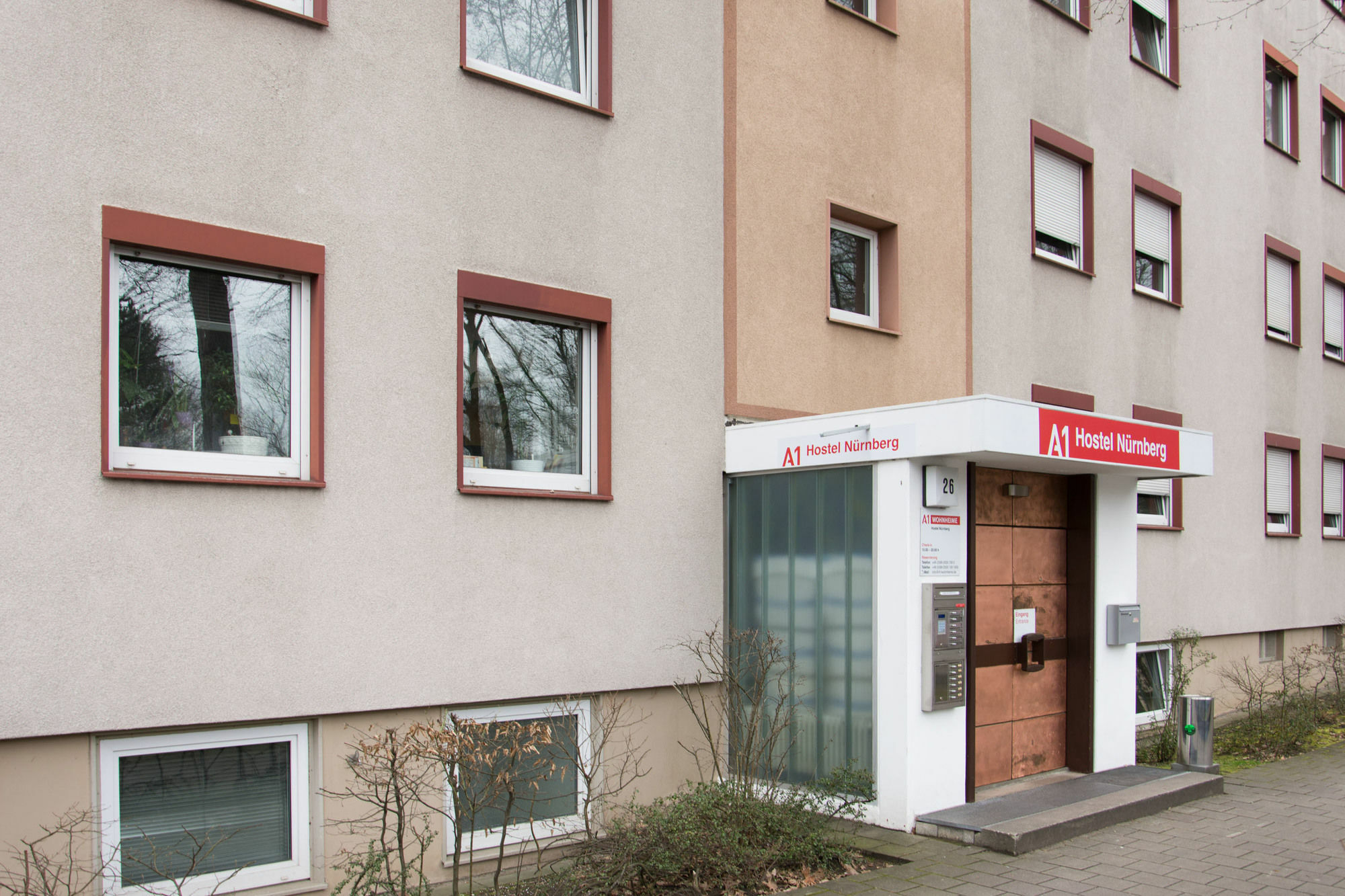 1, 2, Sleep Hostel Nuernberg Messe מראה חיצוני תמונה