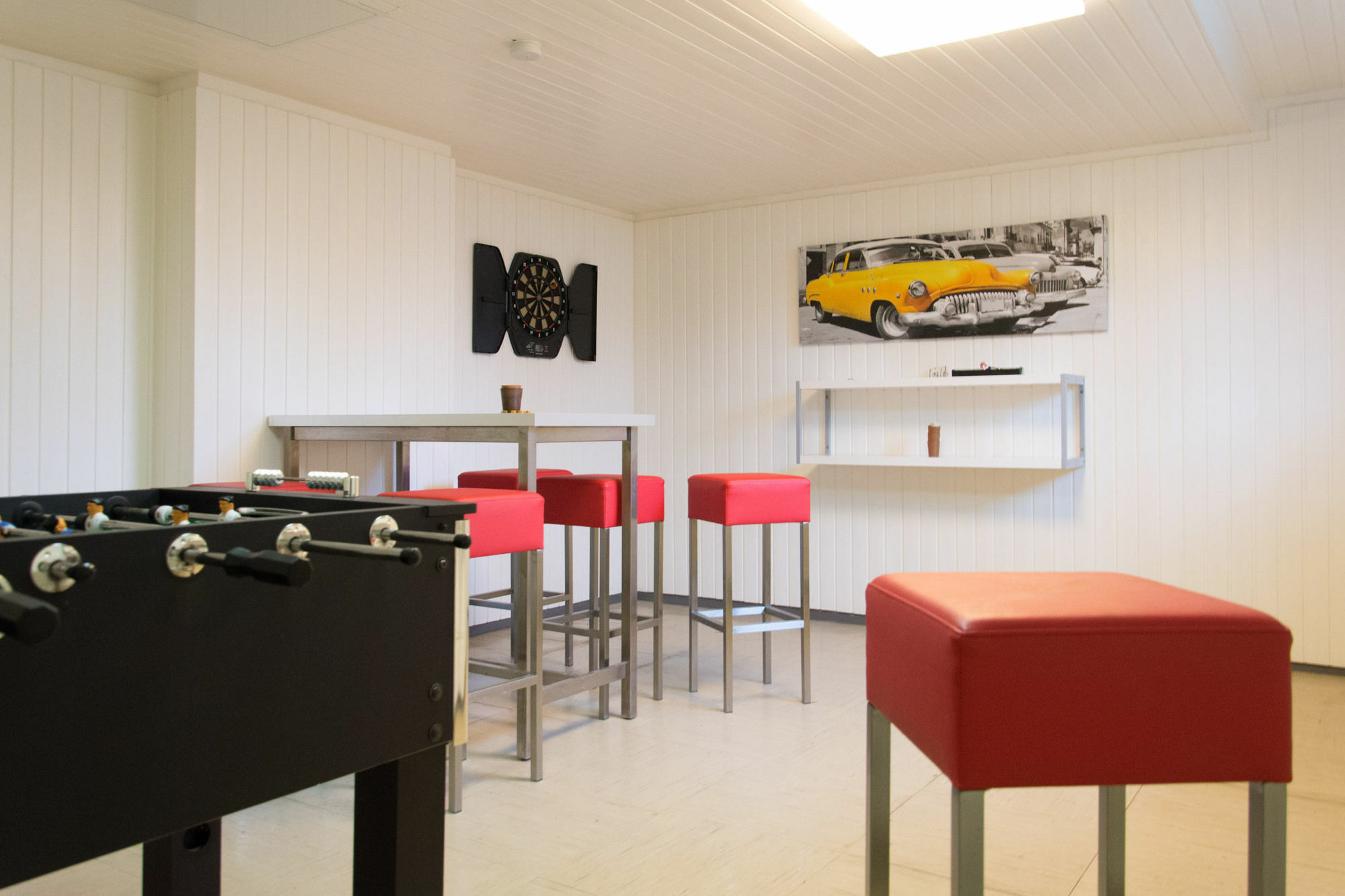 1, 2, Sleep Hostel Nuernberg Messe מראה חיצוני תמונה